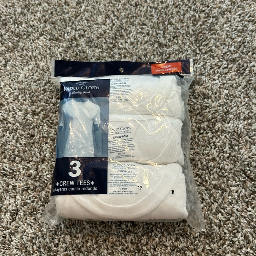 Basic white t-shirts
